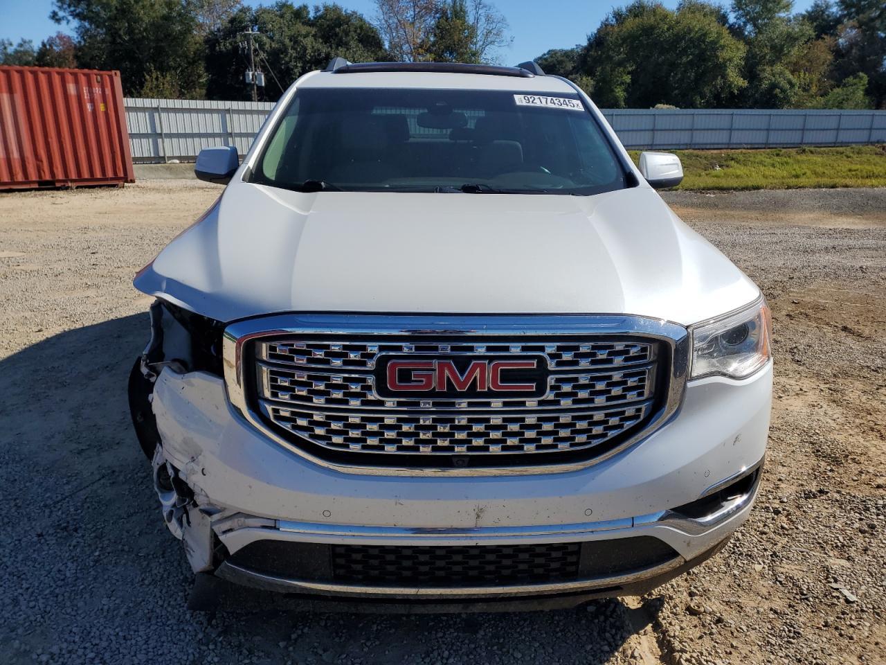 2017 GMC ACADIA