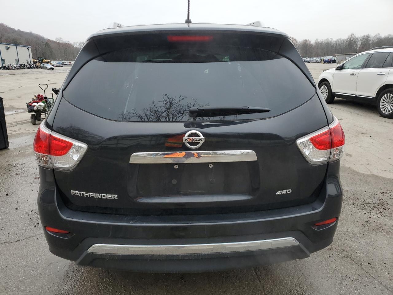 2016 NISSAN PATHFINDER