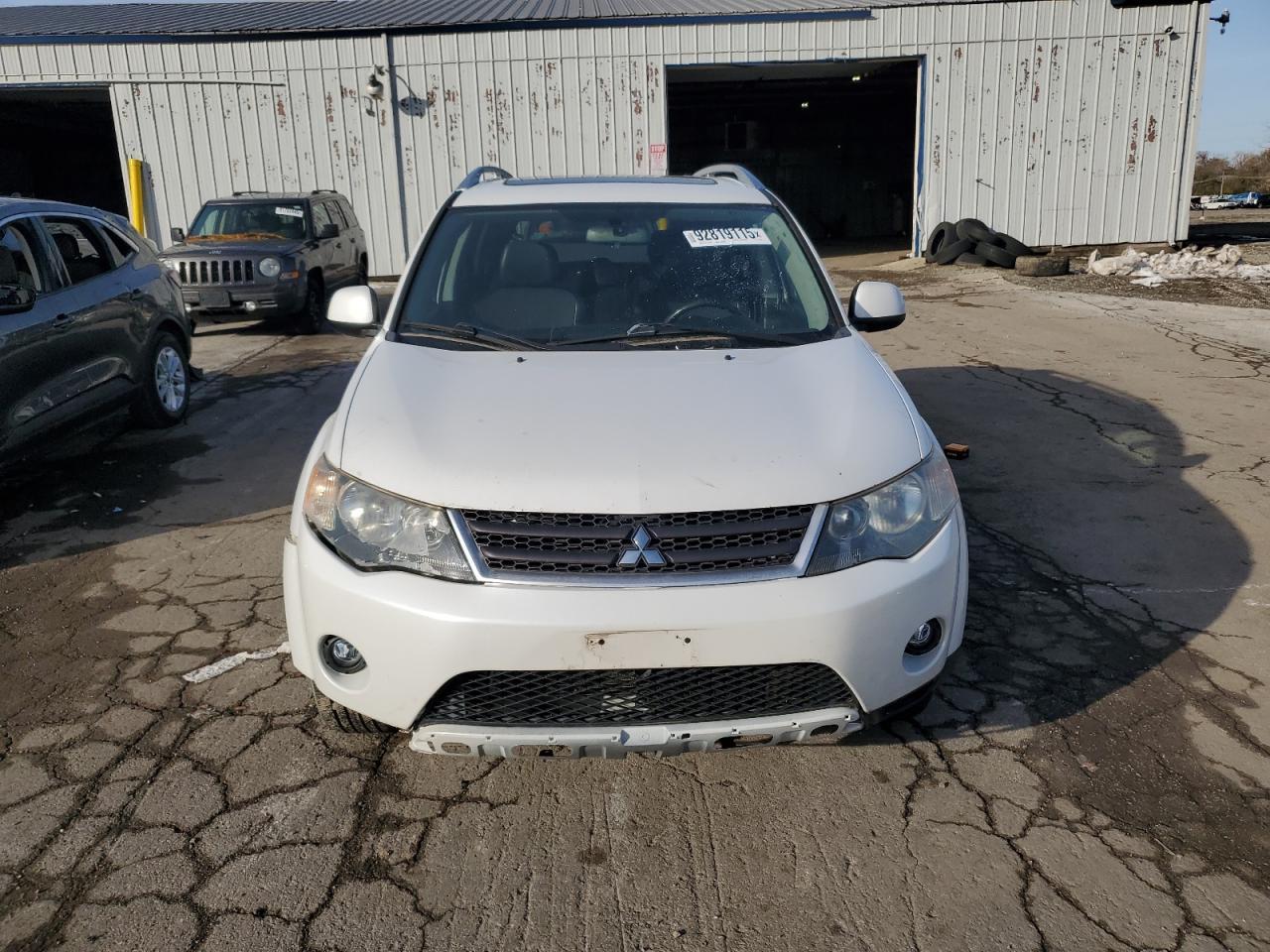 2009 MITSUBISHI outlander