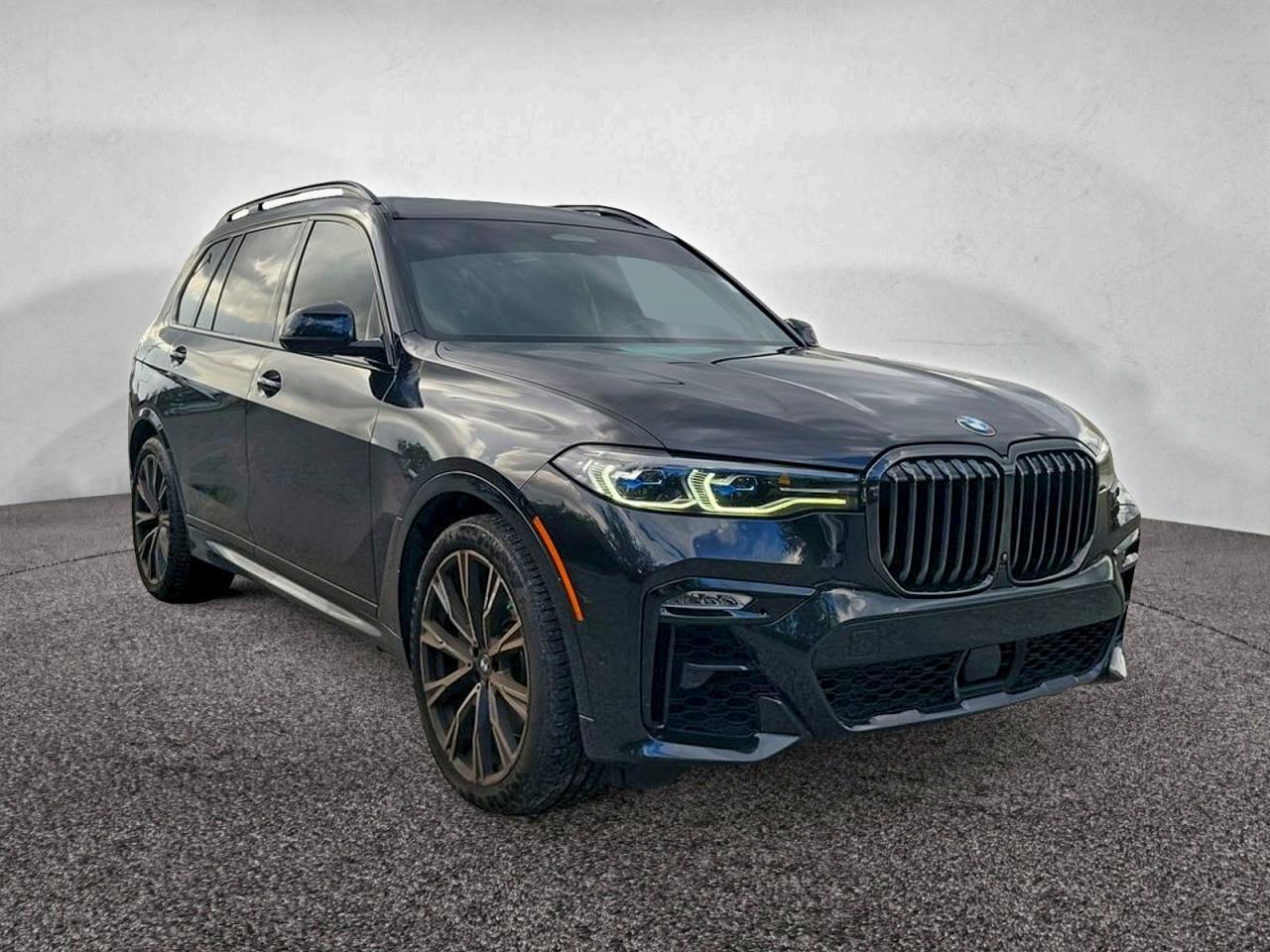2022 BMW X7