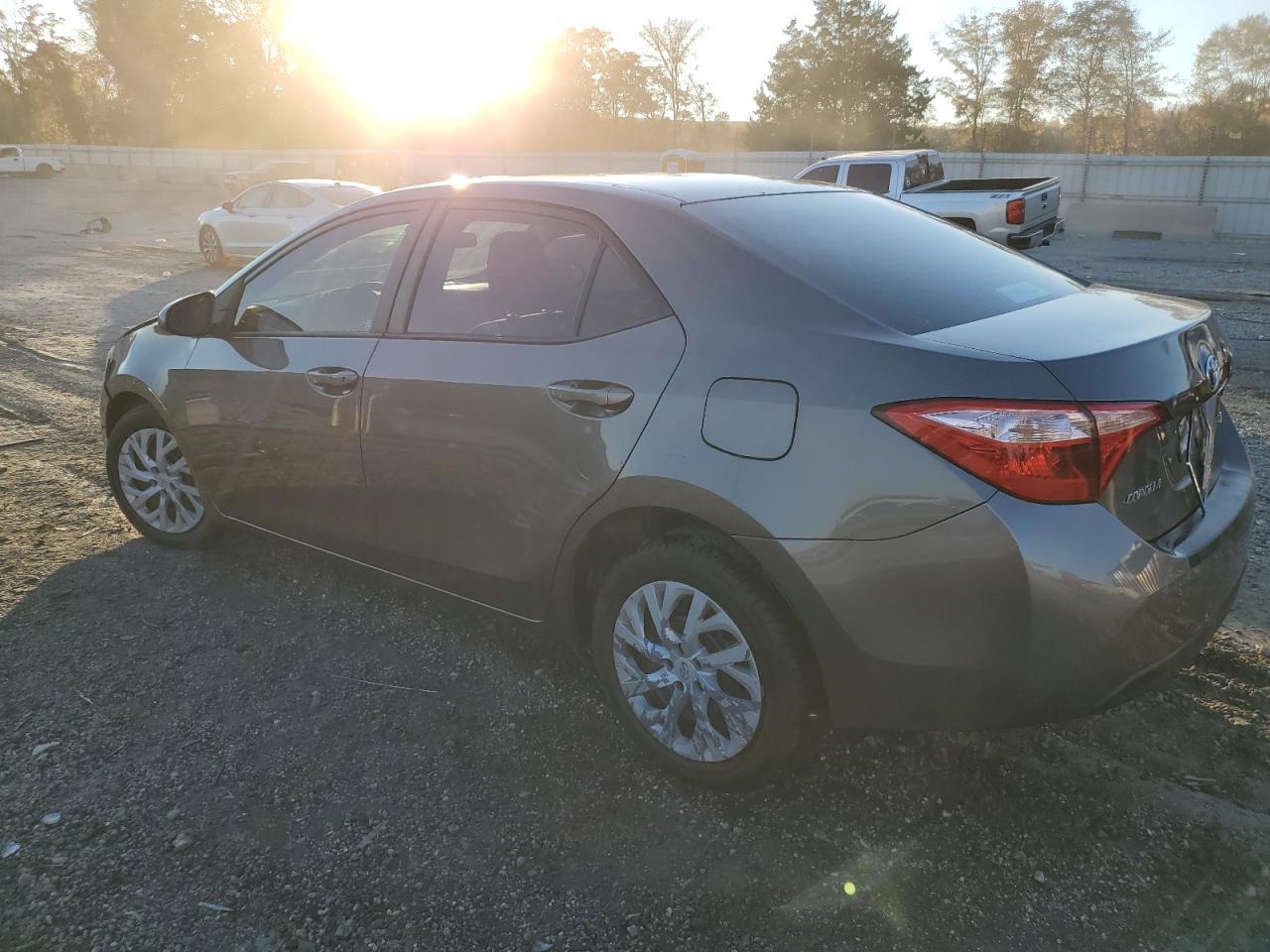 2018 TOYOTA COROLLA