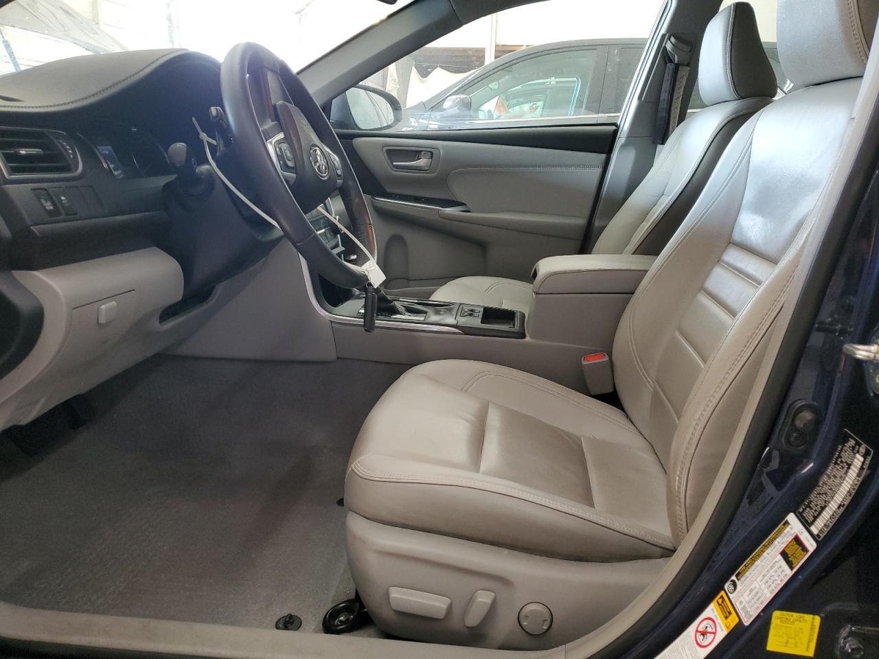 2017 TOYOTA CAMRY