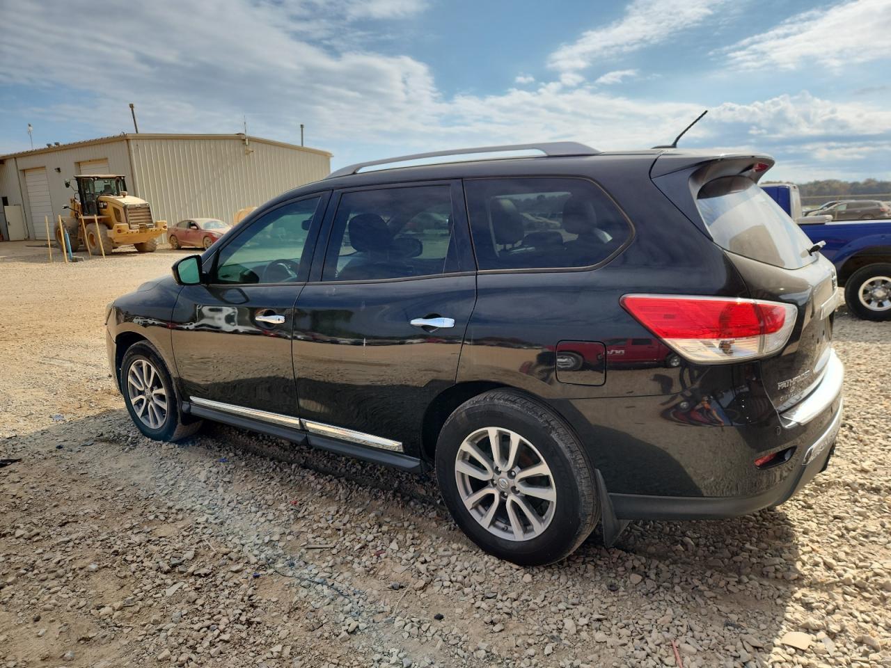 2015 NISSAN PATHFINDER