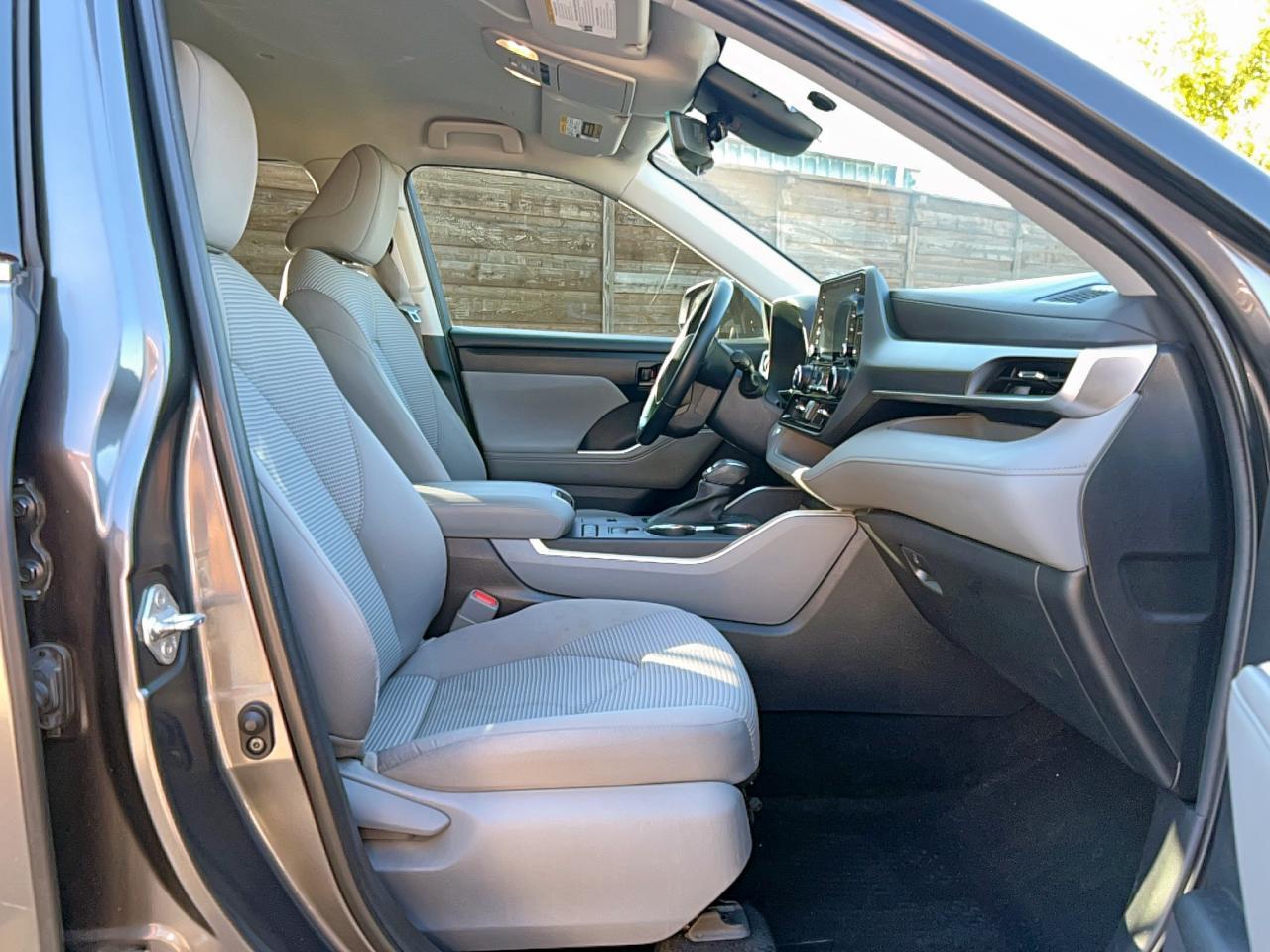 2022 TOYOTA HIGHLANDER