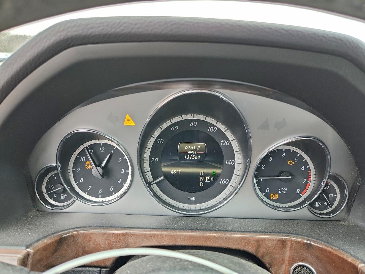 2013 MERCEDES-BENZ E-Class