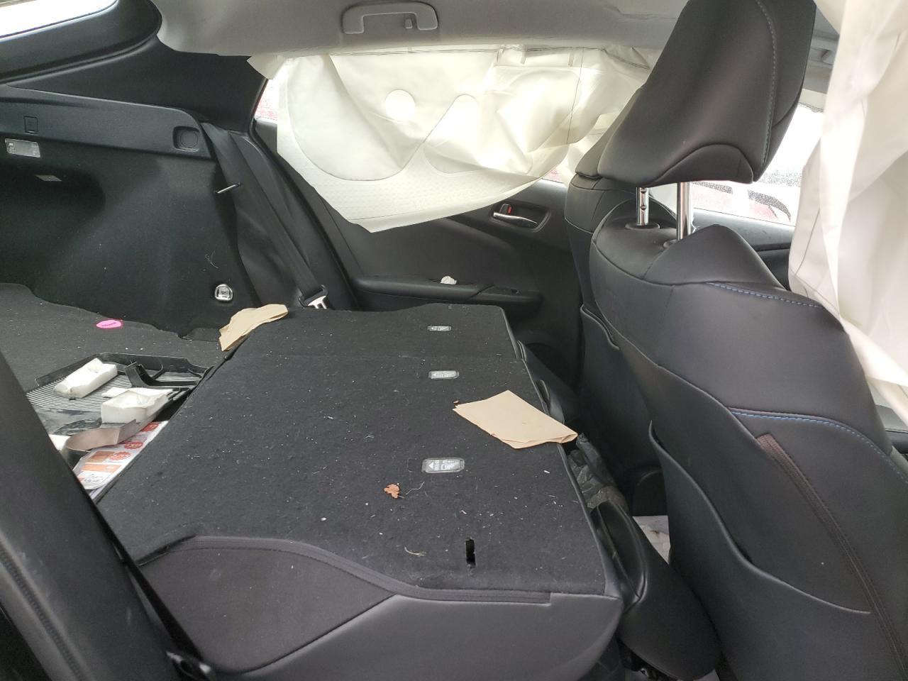 2019 TOYOTA PRIUS