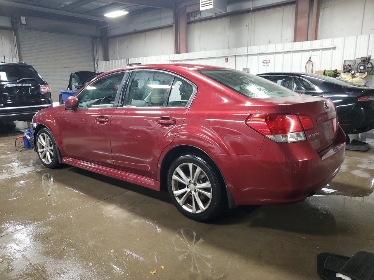 2013 SUBARU Legacy