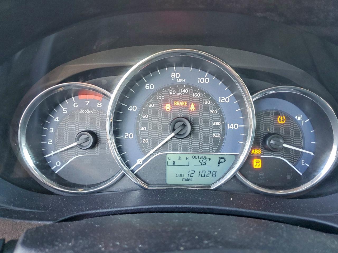 2015 TOYOTA COROLLA