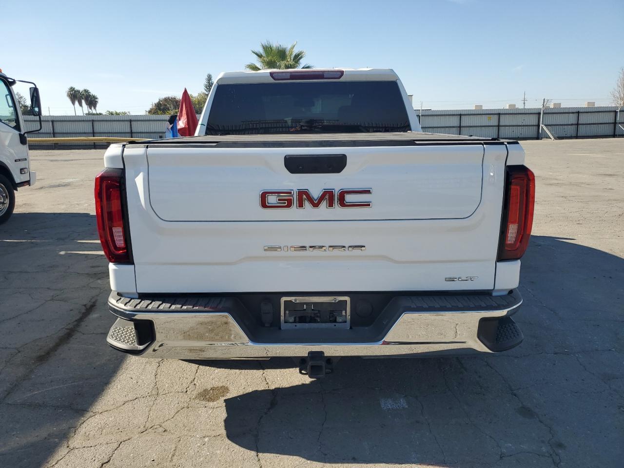 2023 GMC Sierra