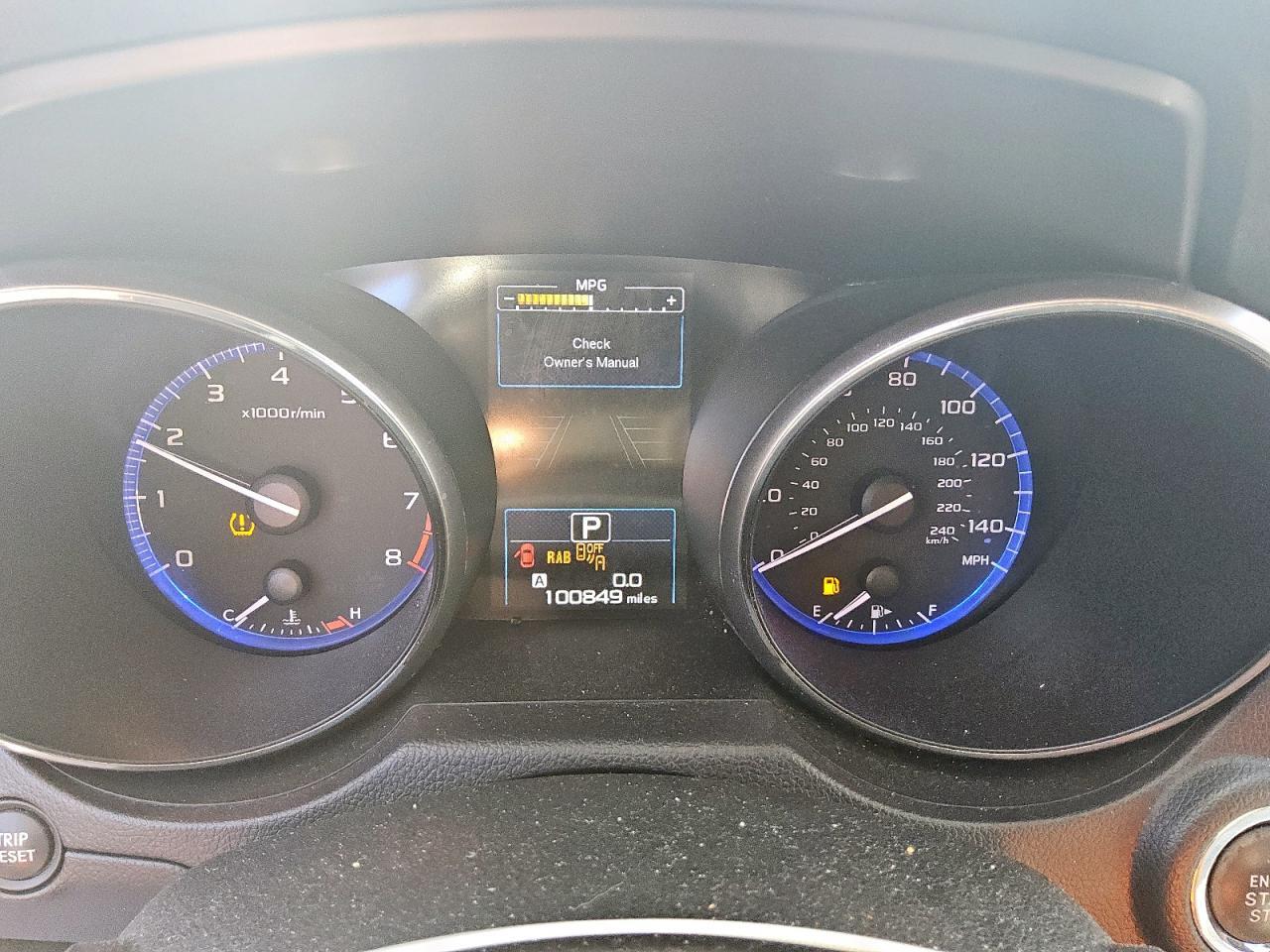 2017 SUBARU Legacy
