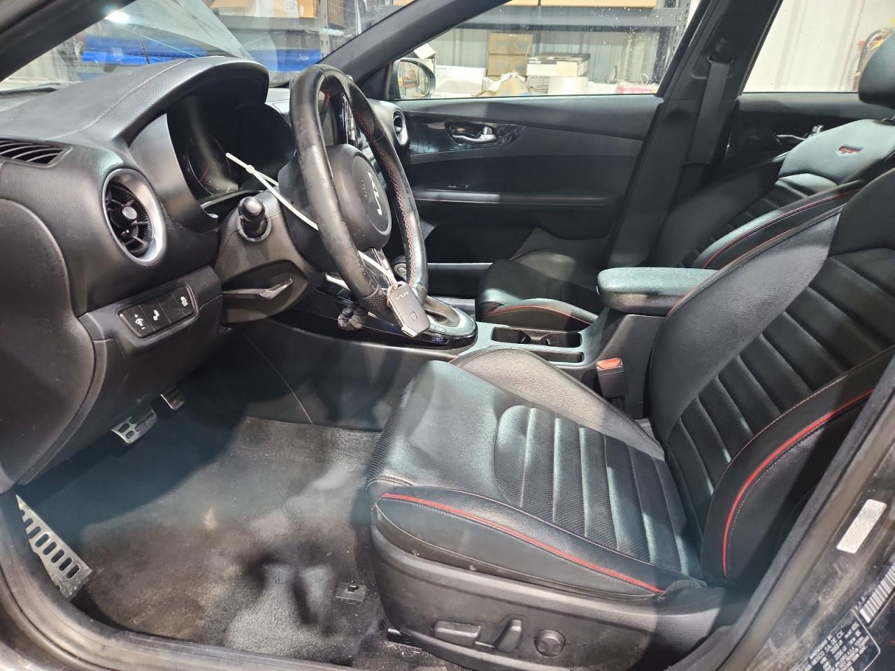 2023 KIA FORTE