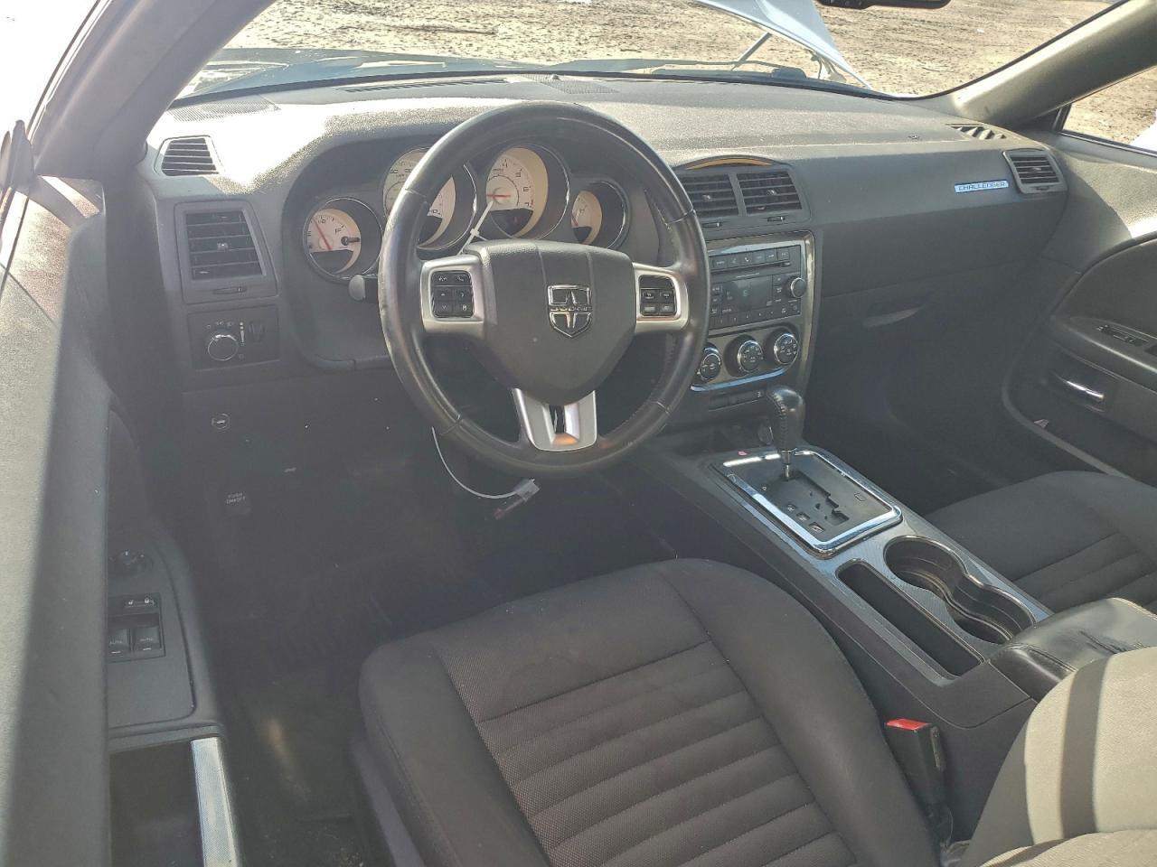 2013 DODGE Challenger