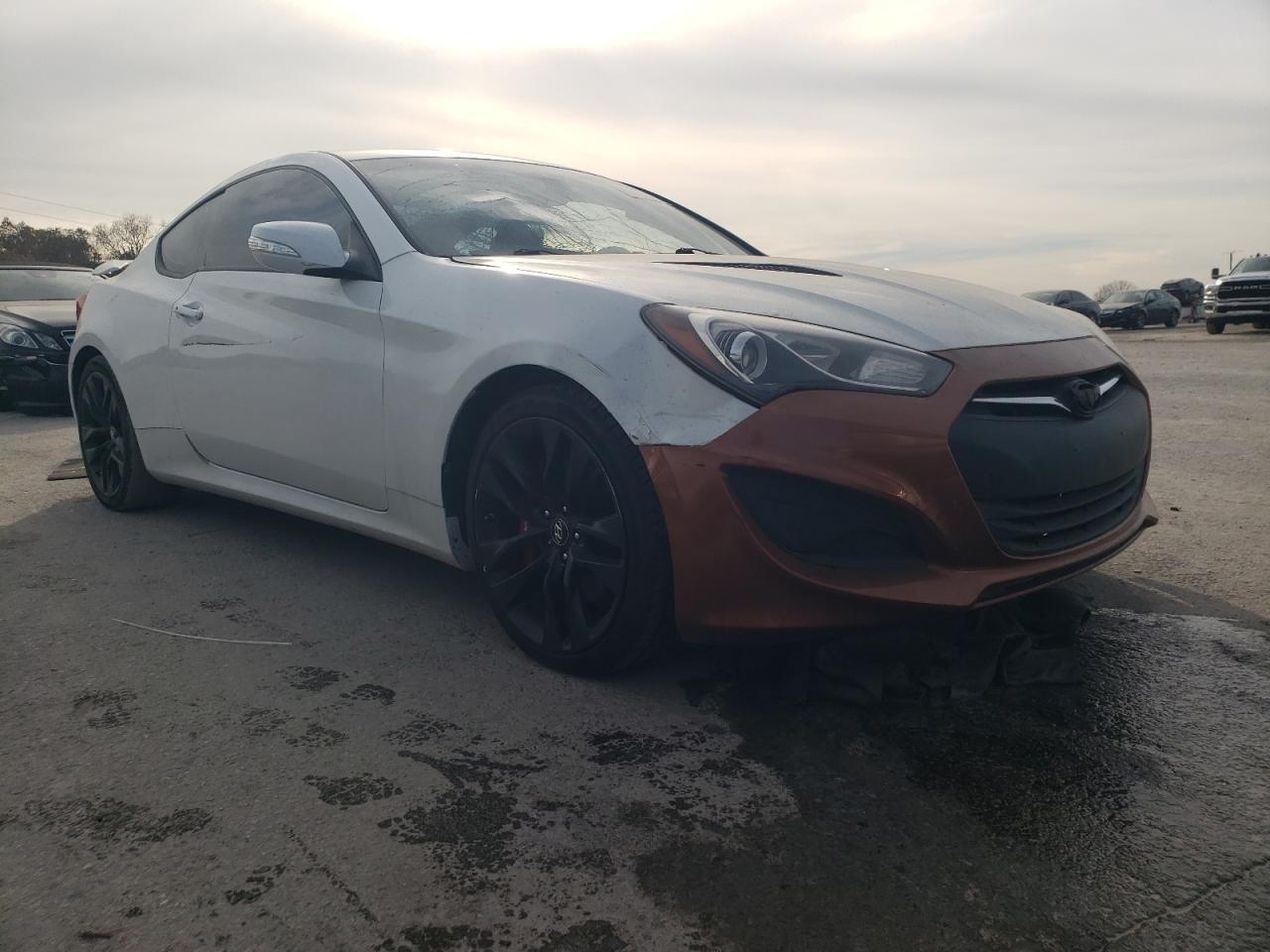 2015 HYUNDAI GENESIS
