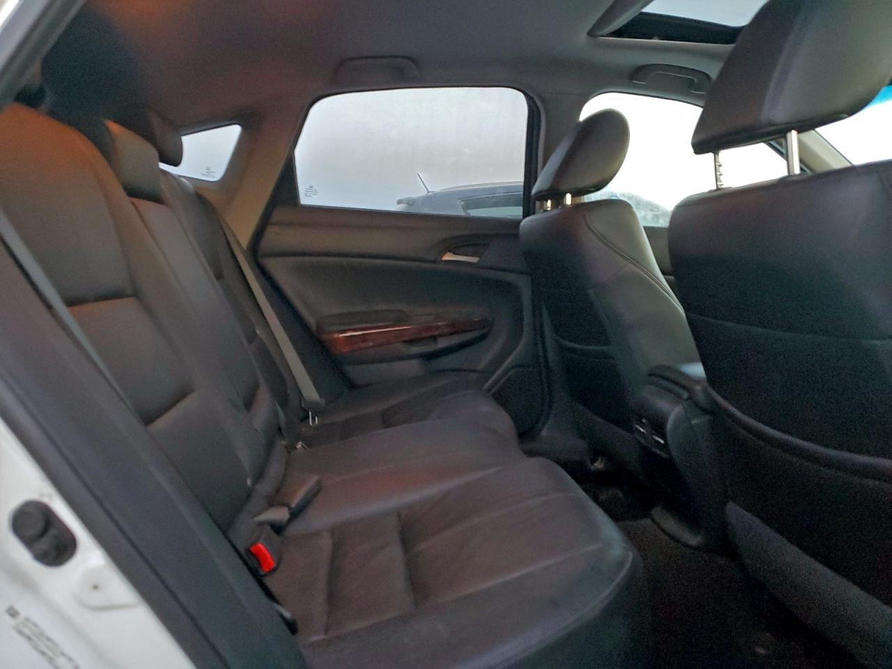 2012 HONDA Crosstour