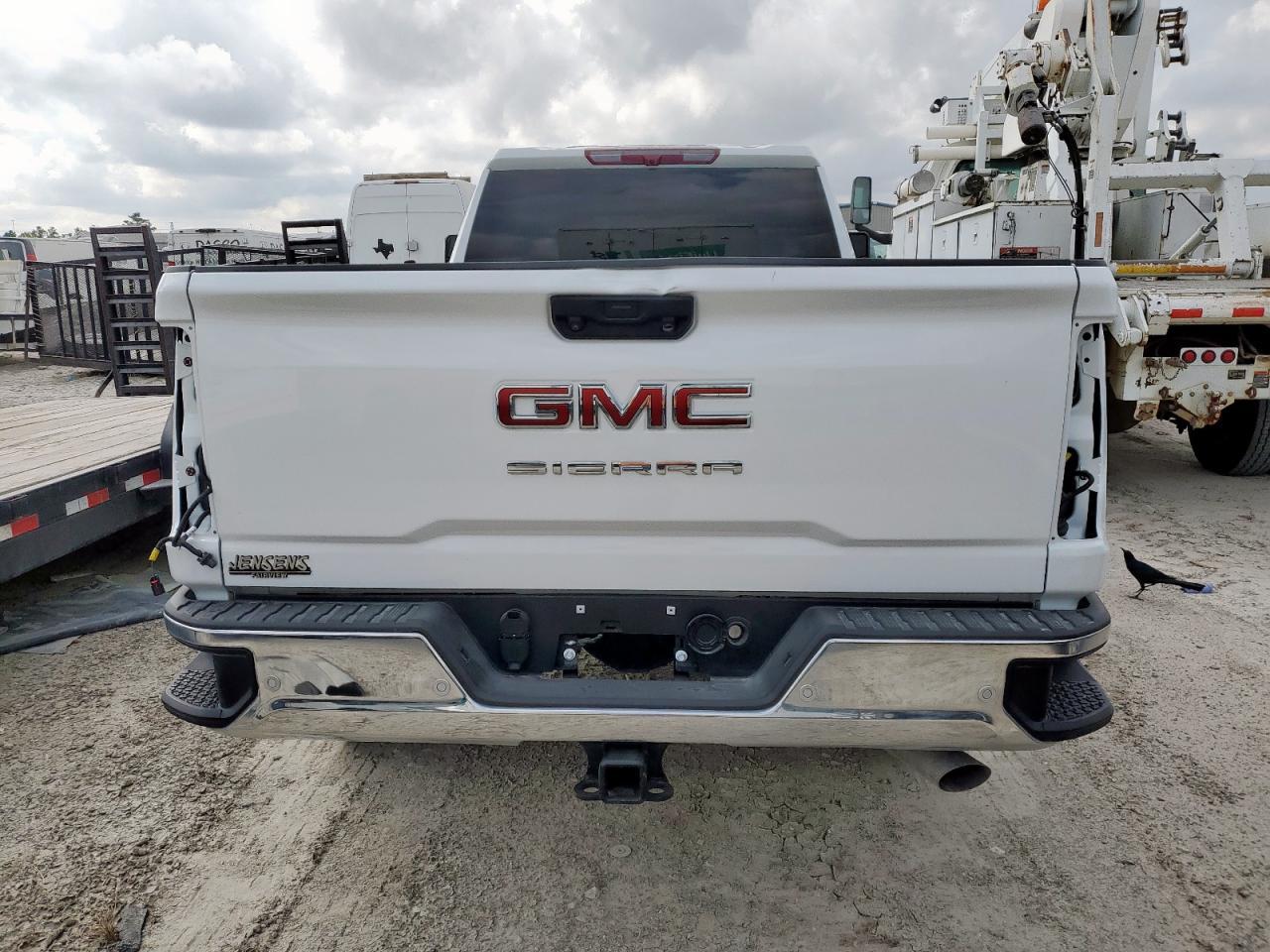 2025 GMC Sierra