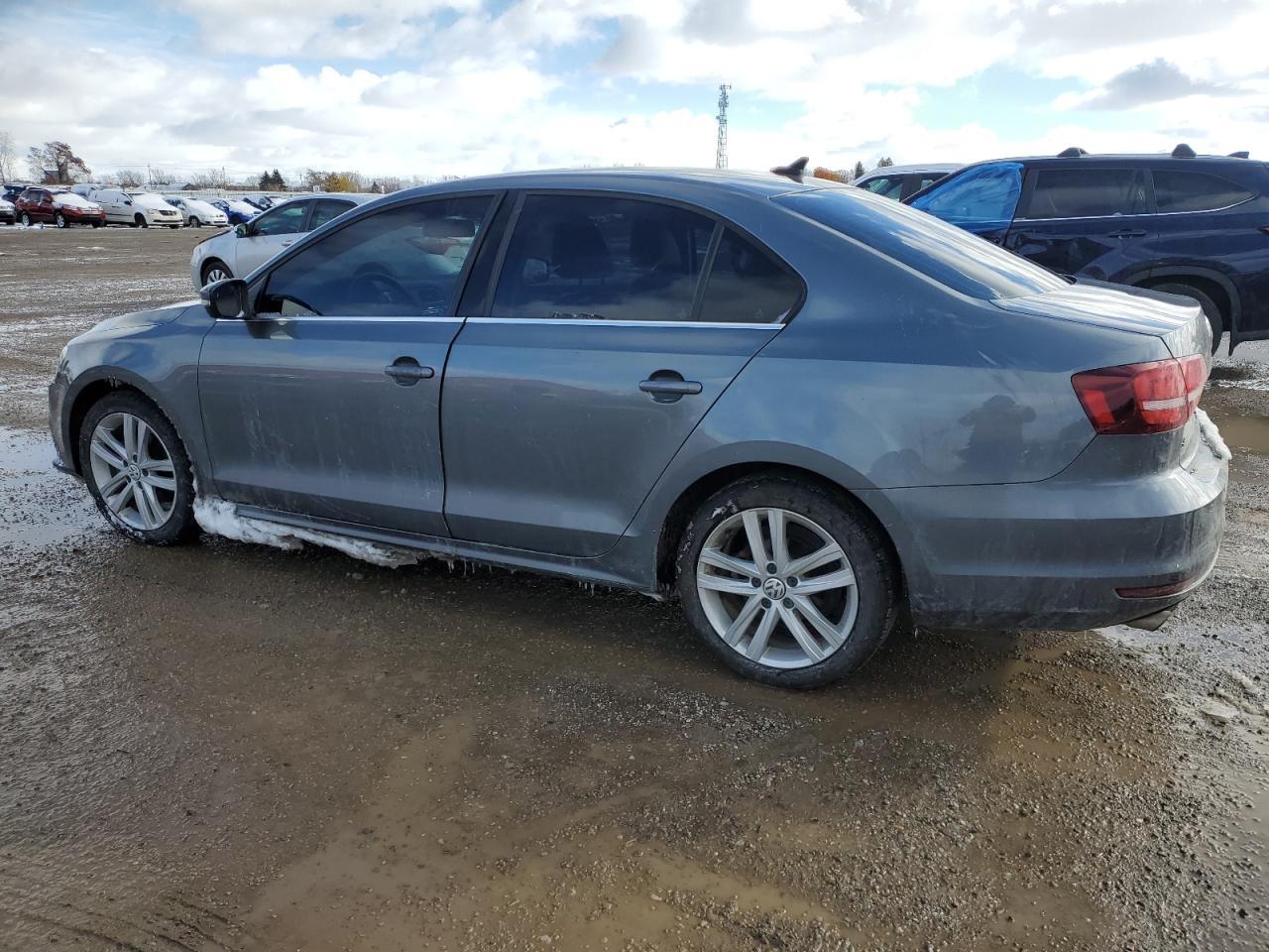 2017 VOLKSWAGEN JETTA