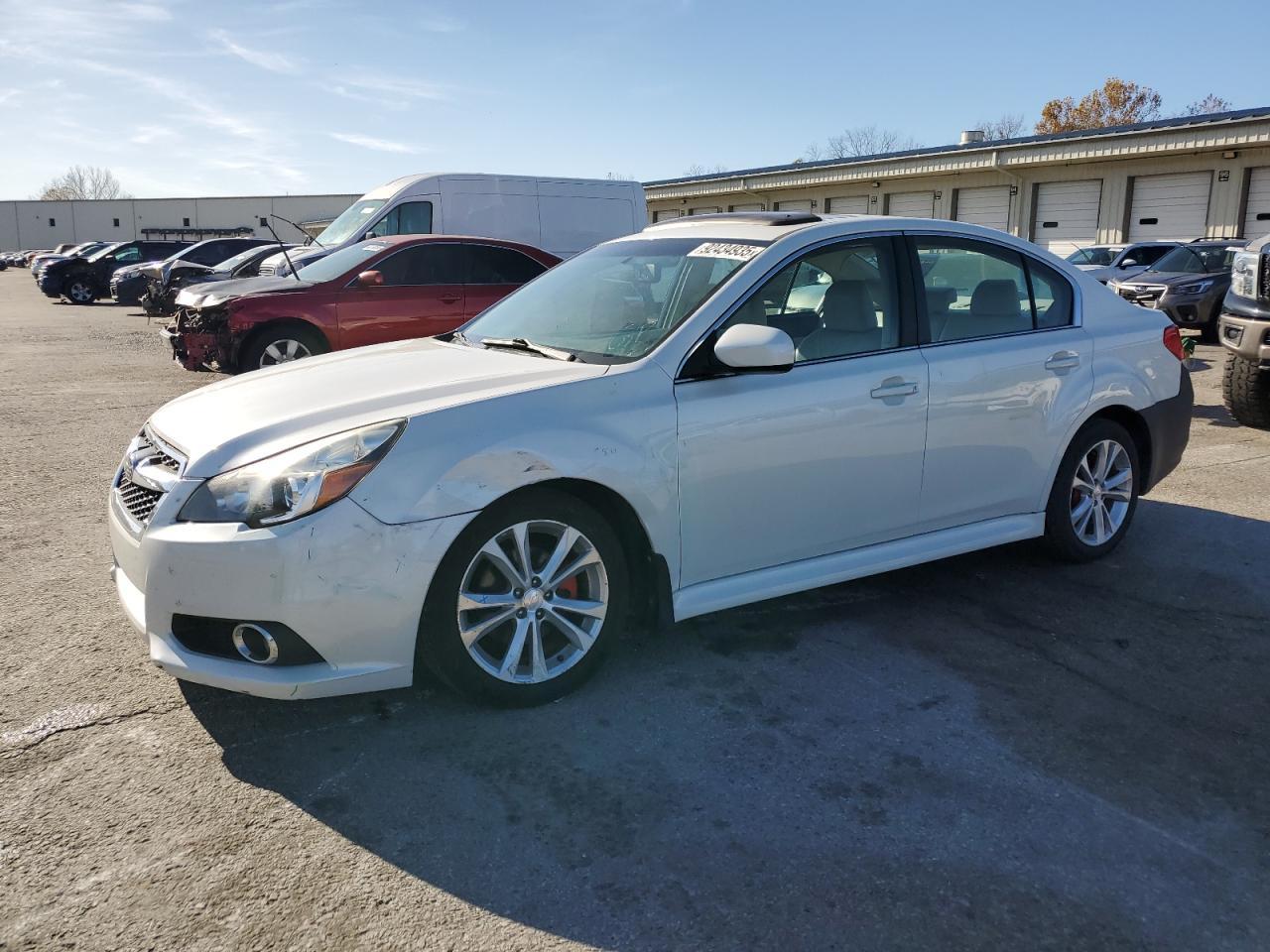 2013 SUBARU Legacy