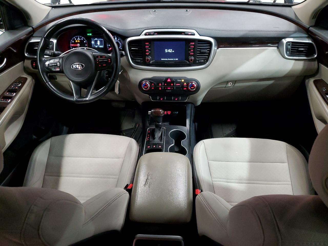 2018 KIA SORENTO