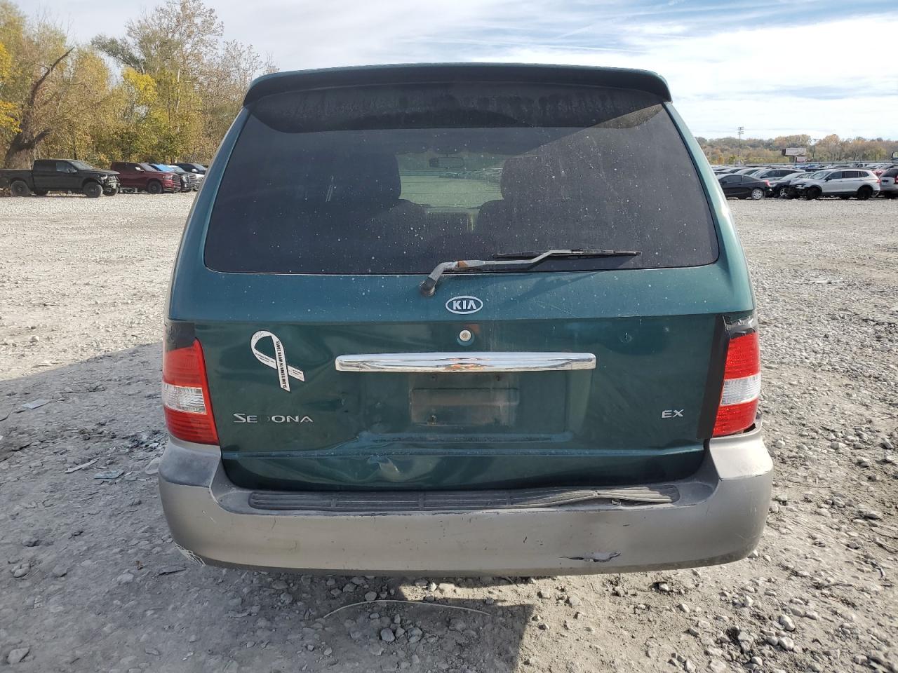2004 KIA SEDONA