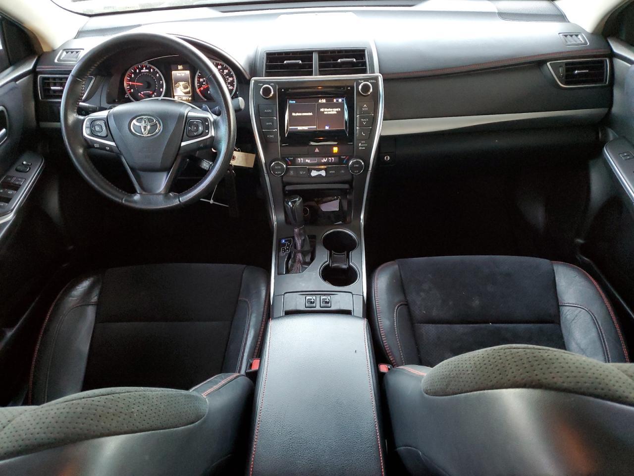 2015 TOYOTA CAMRY