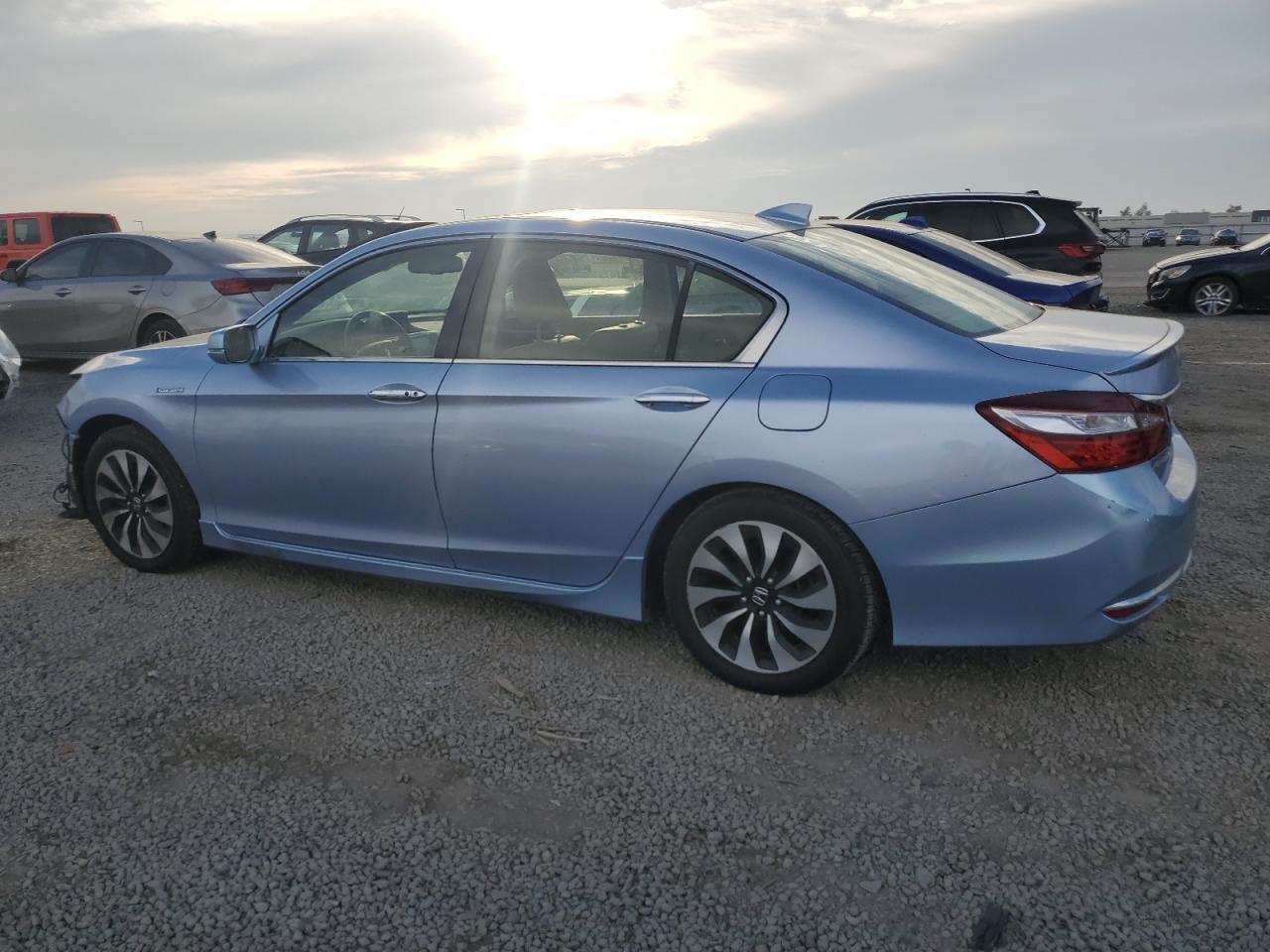 2017 HONDA ACCORD
