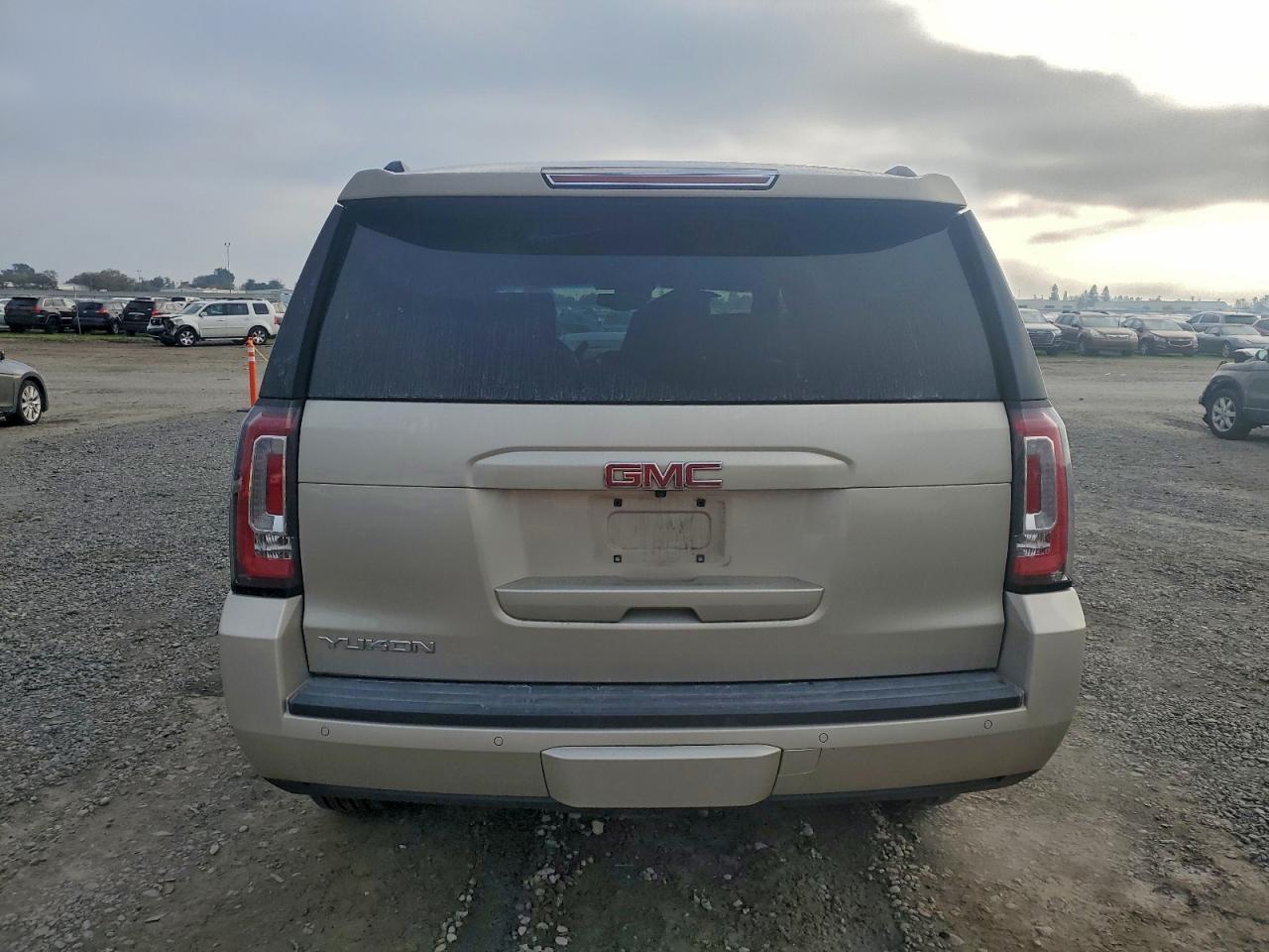 2016 GMC Yukon
