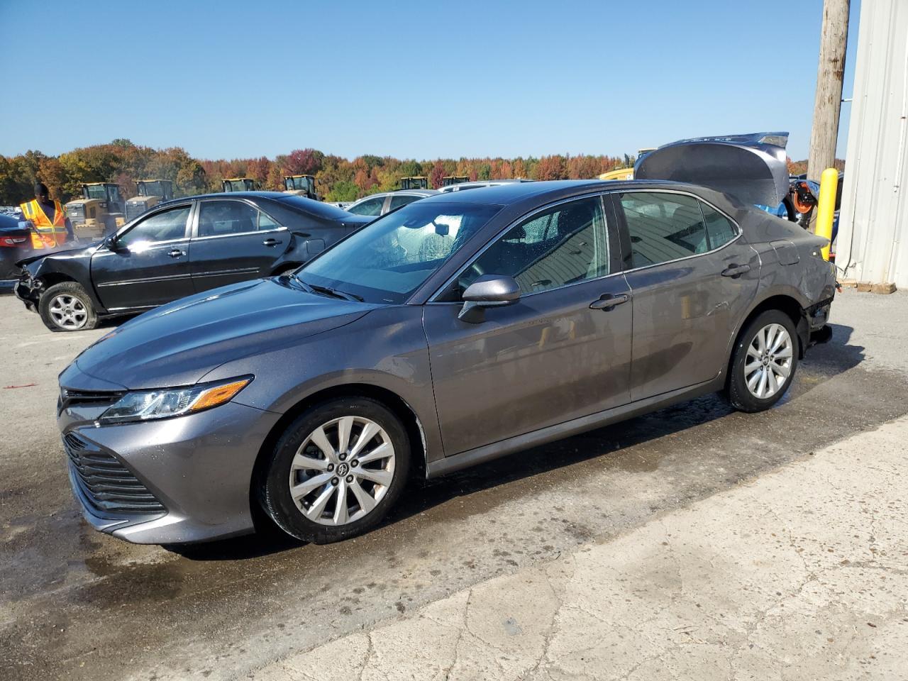 2018 TOYOTA CAMRY