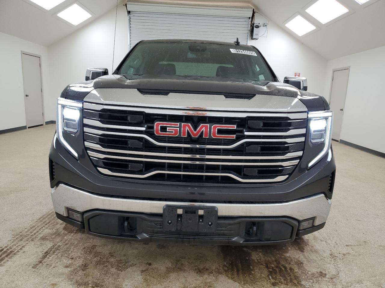 2025 GMC Sierra