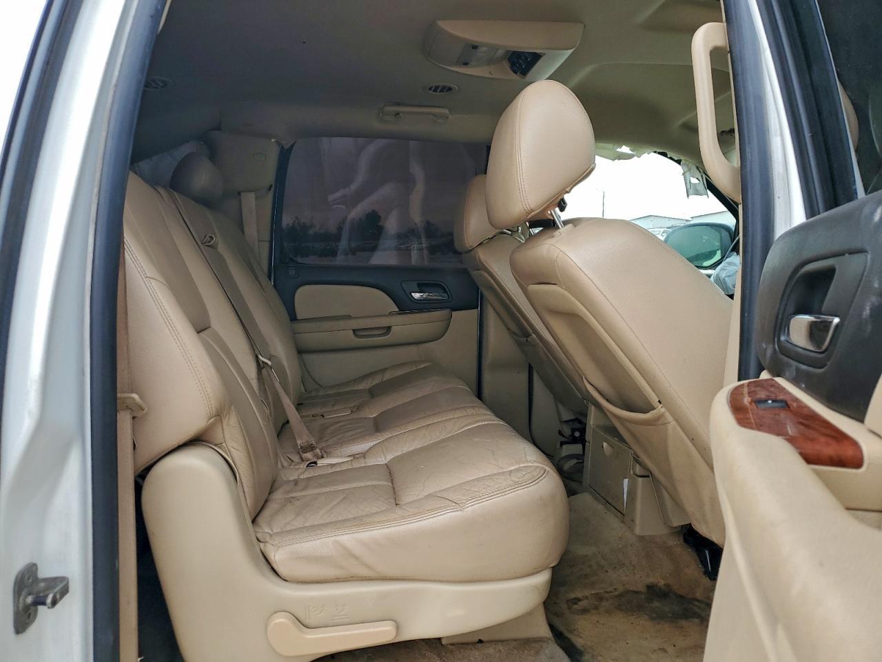 2008 CHEVROLET Suburban