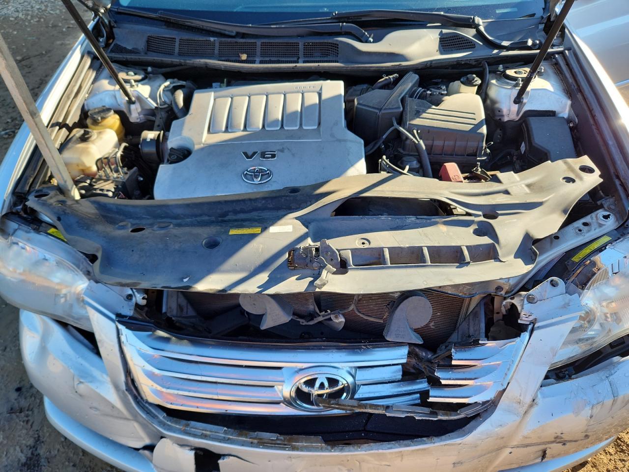 2009 TOYOTA Avalon