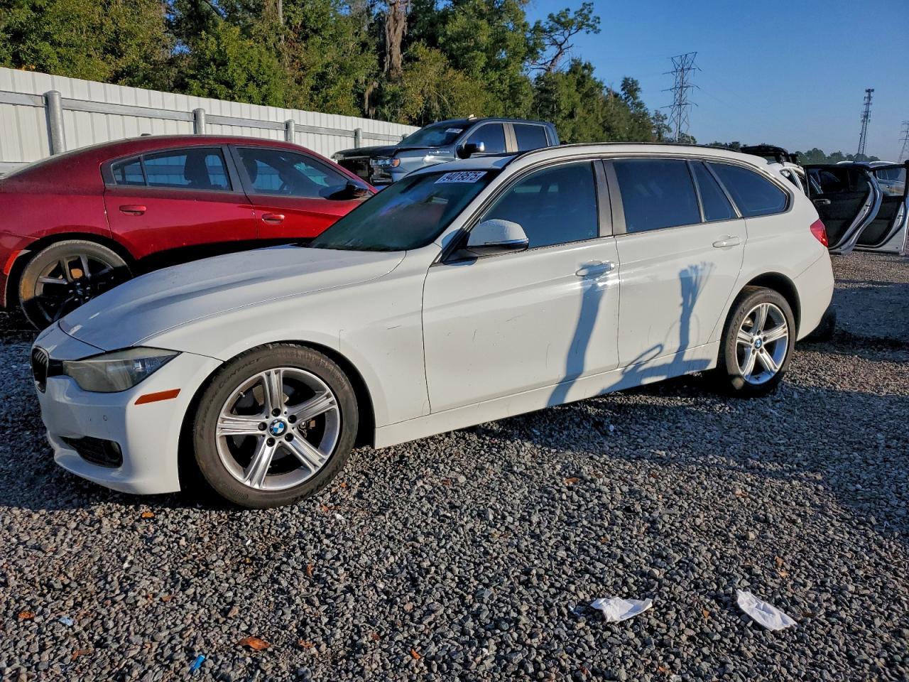 2014 BMW 3 SERIES