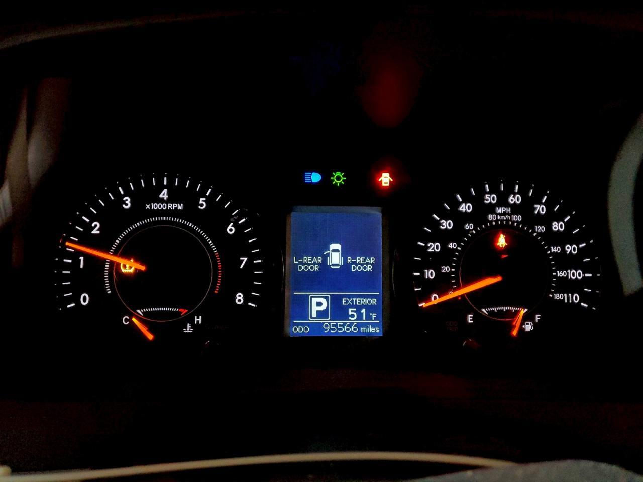 2015 TOYOTA SIENNA