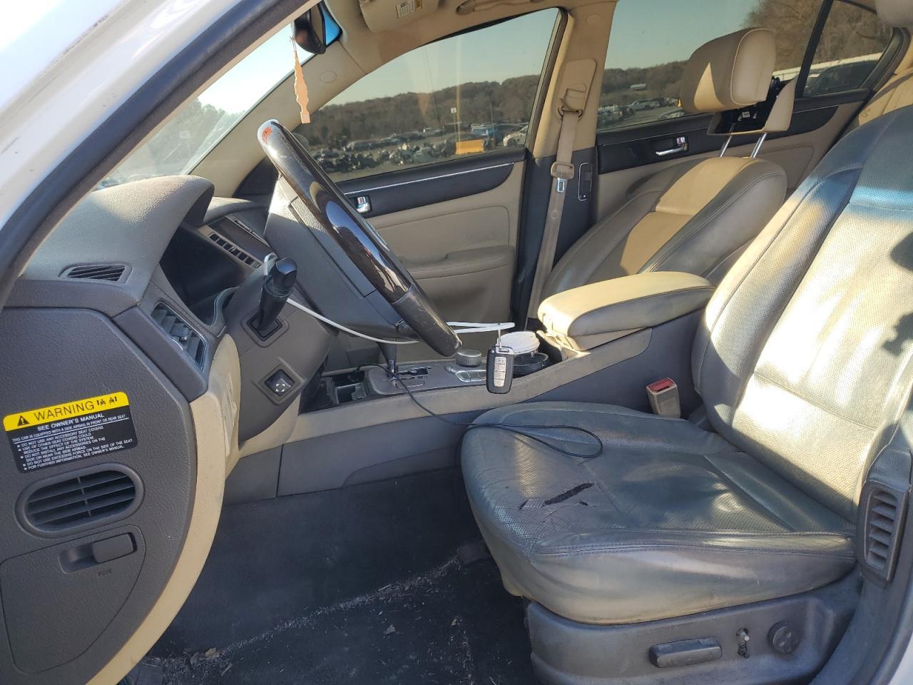 2011 HYUNDAI GENESIS