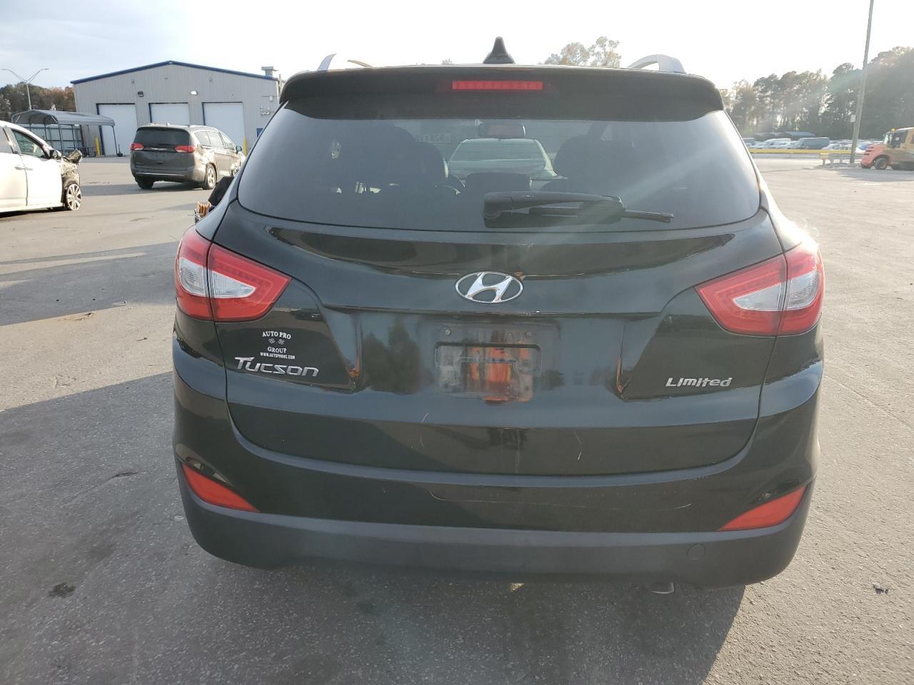 2015 HYUNDAI TUCSON