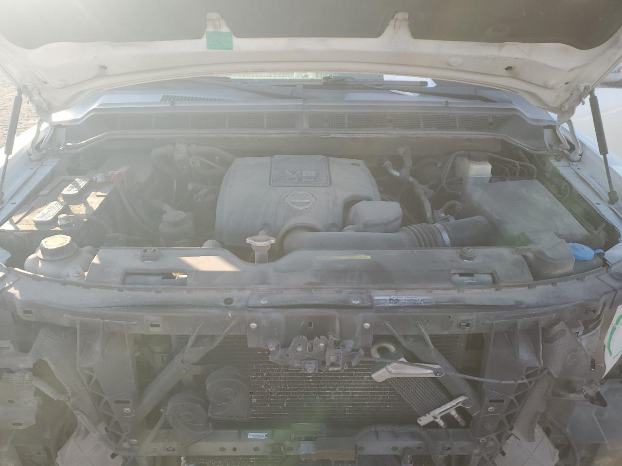 2014 NISSAN Armada