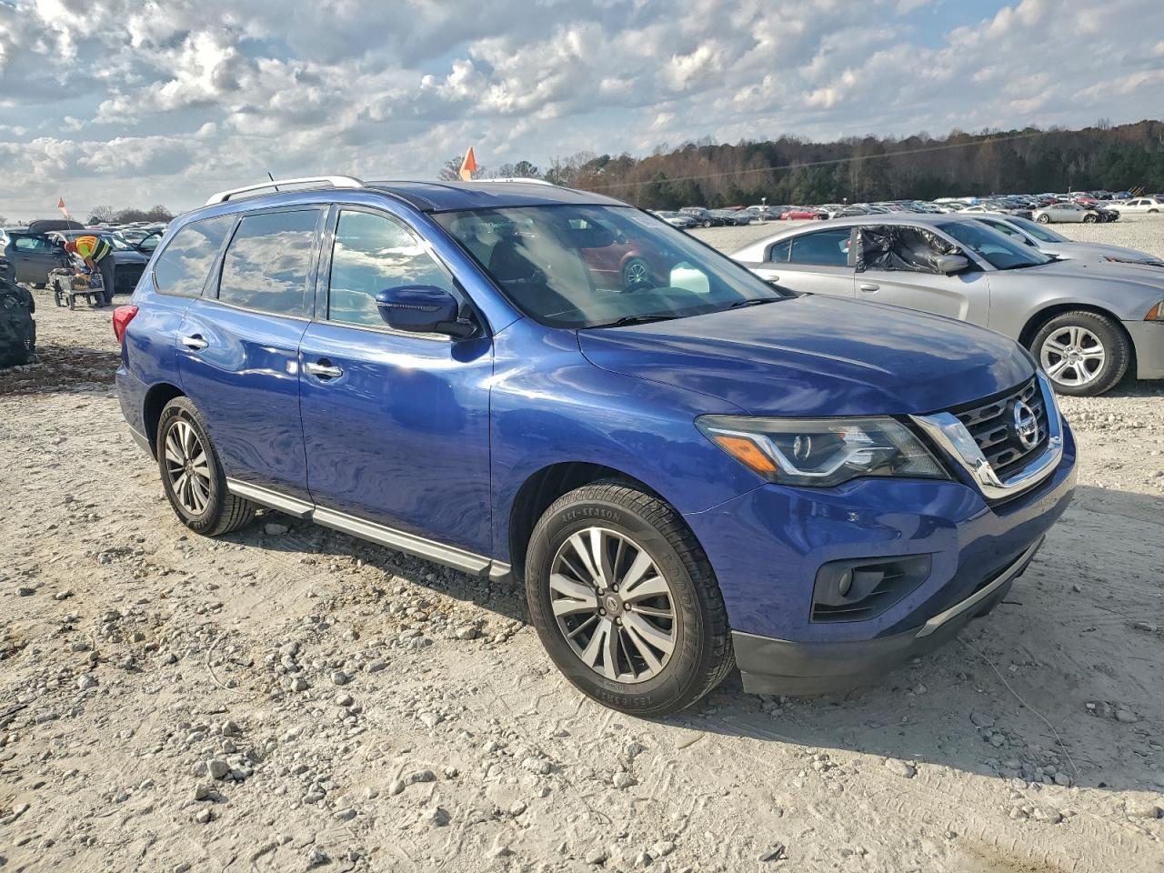 2018 NISSAN PATHFINDER