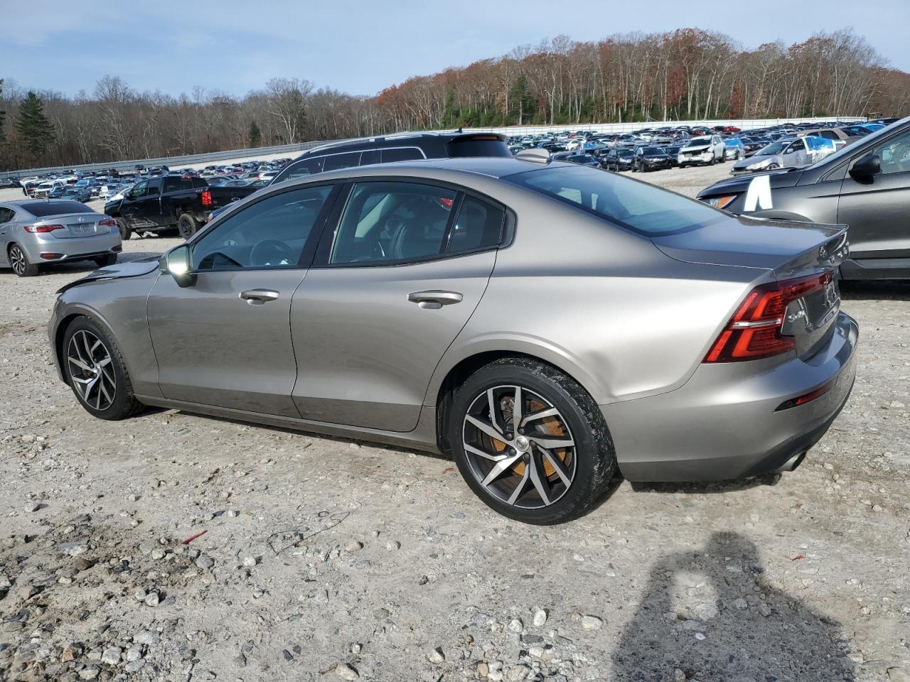 2019 VOLVO S60