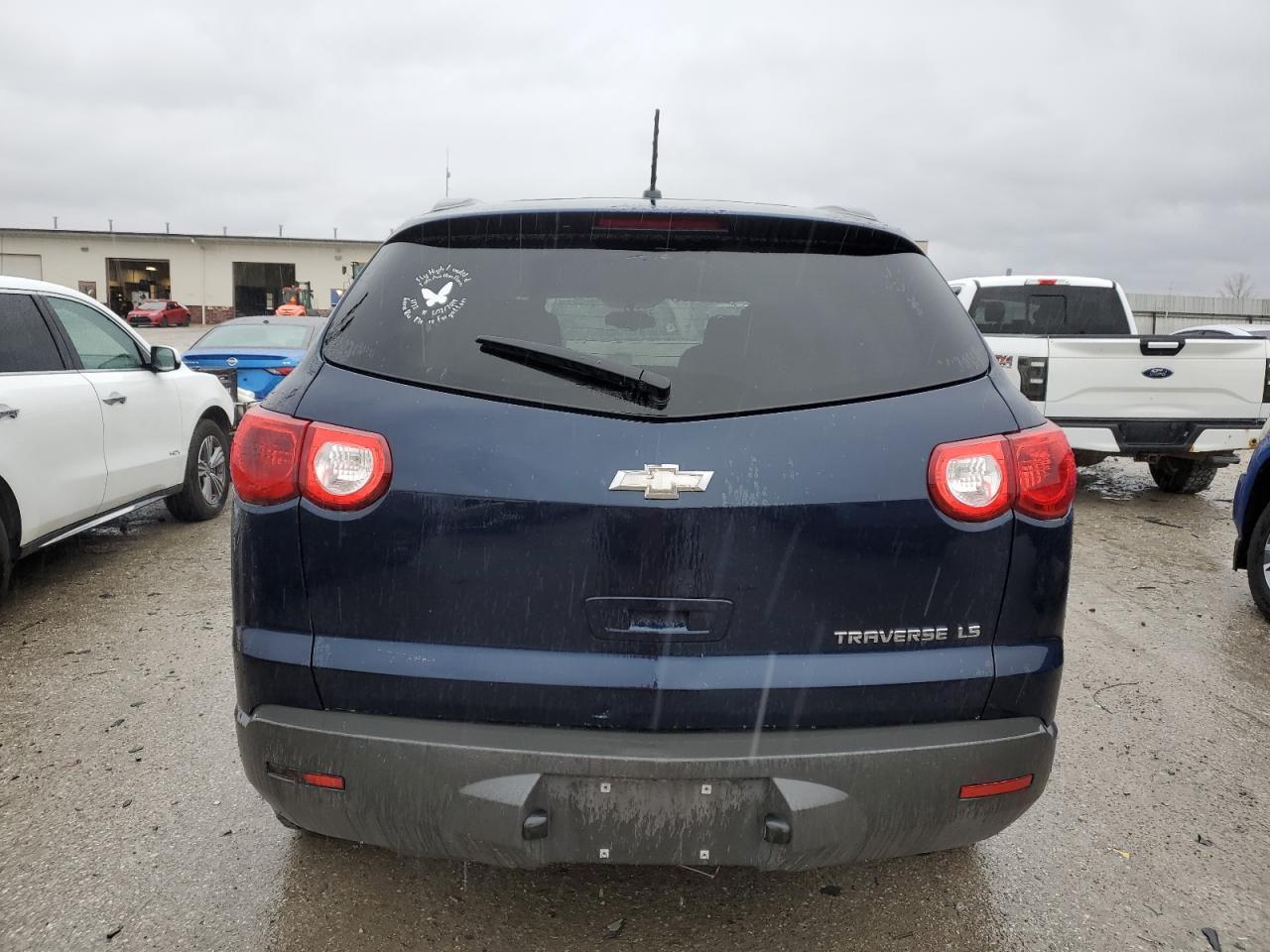 2011 CHEVROLET TRAVERSE