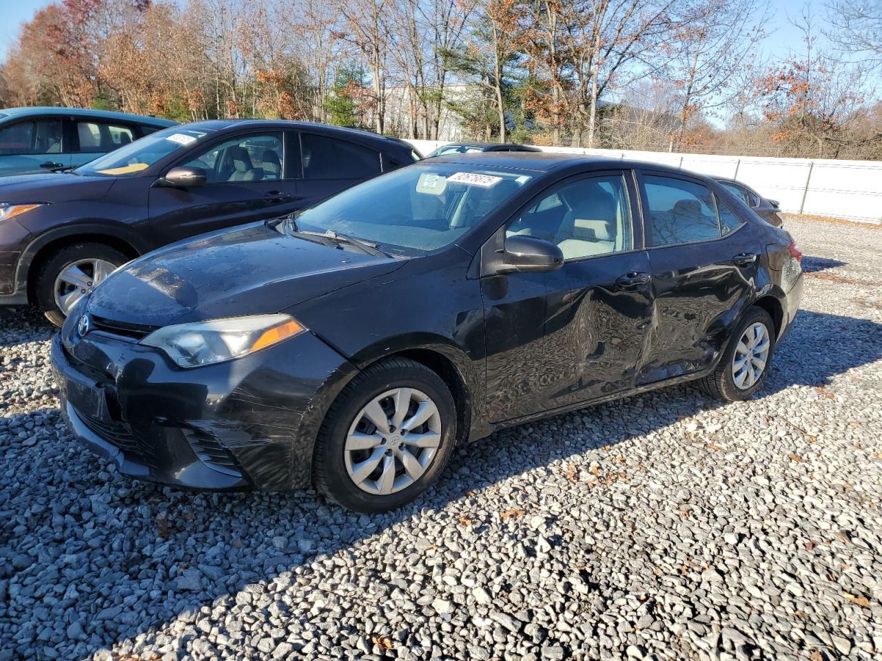 2015 TOYOTA COROLLA