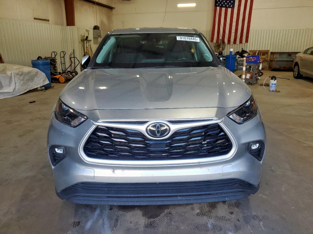 2023 TOYOTA HIGHLANDER