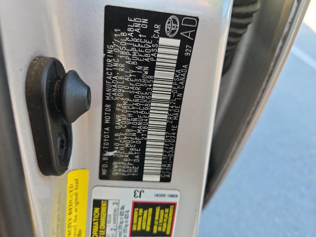 2011 TOYOTA COROLLA