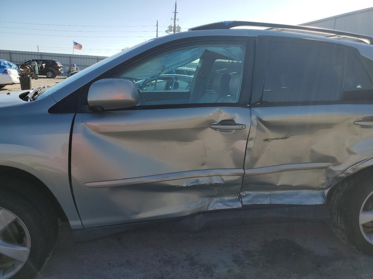 2004 LEXUS Rx 330