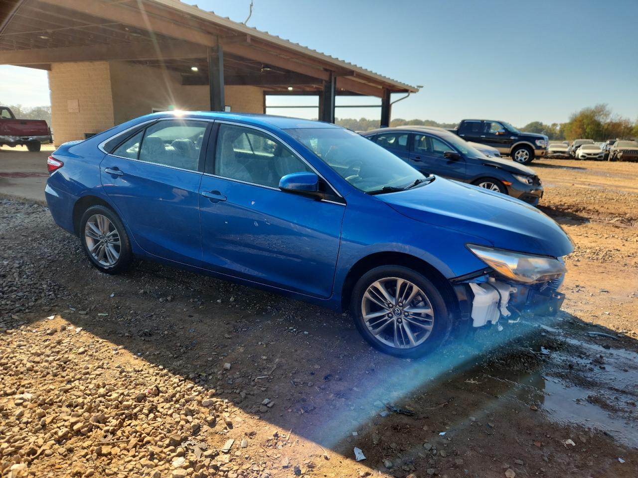 2017 TOYOTA CAMRY