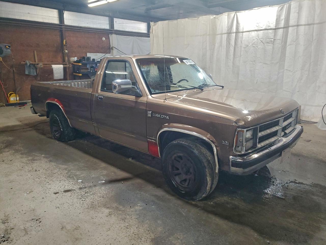 1989 DODGE Dakota