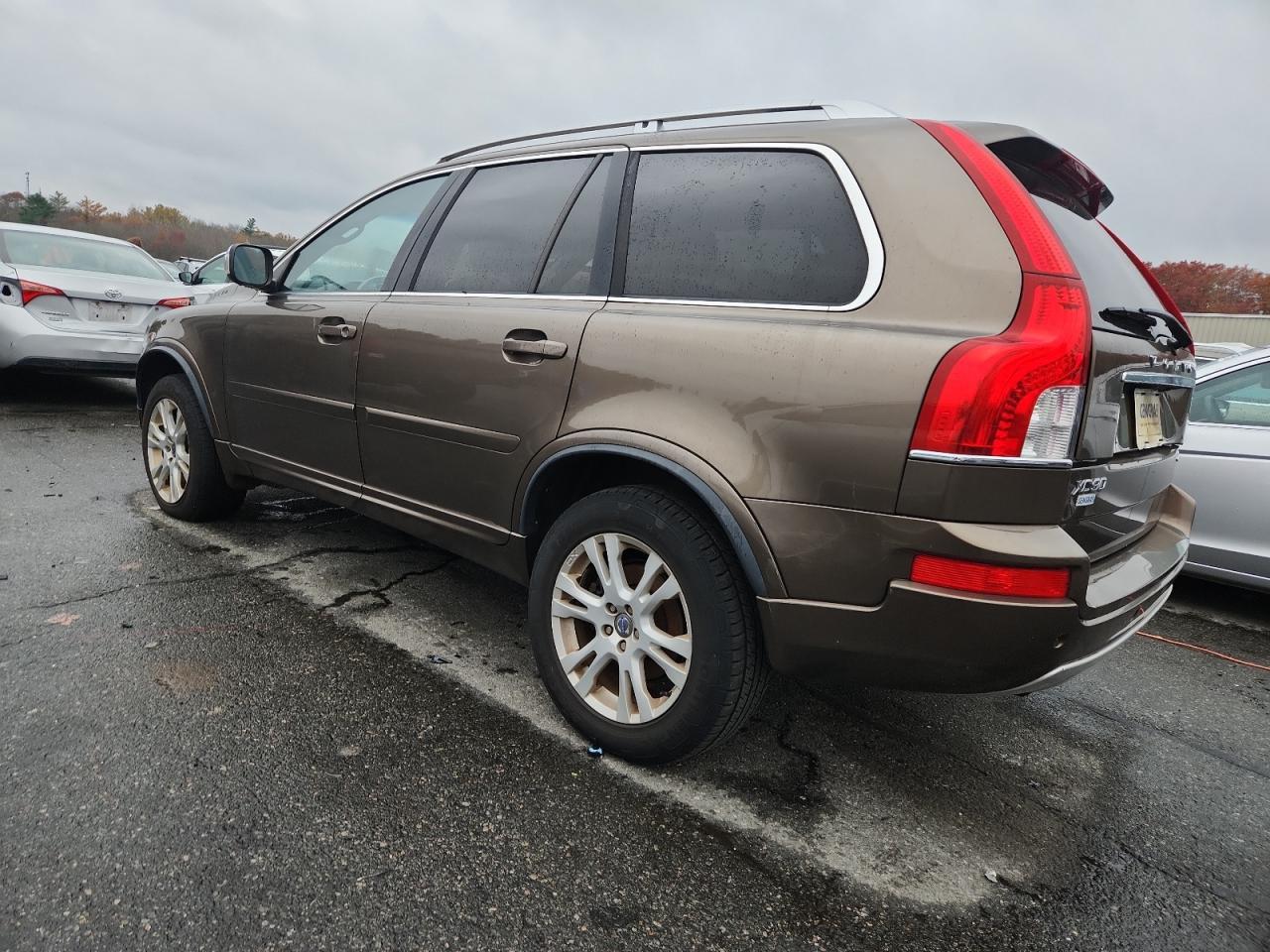 2013 VOLVO XC90