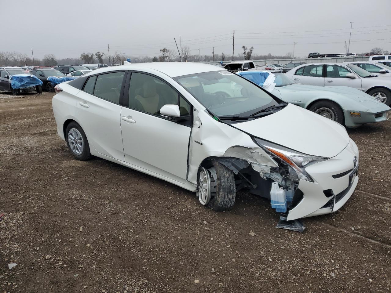 2016 TOYOTA PRIUS