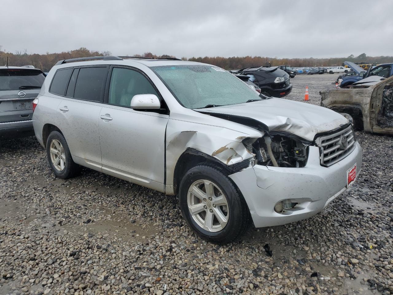 2010 TOYOTA HIGHLANDER