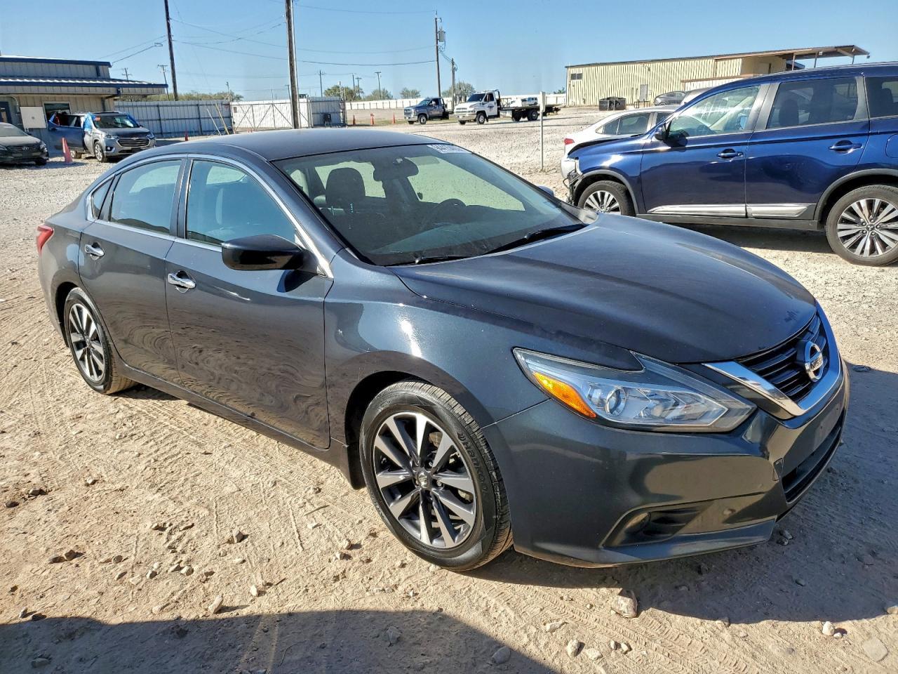 2017 NISSAN ALTIMA