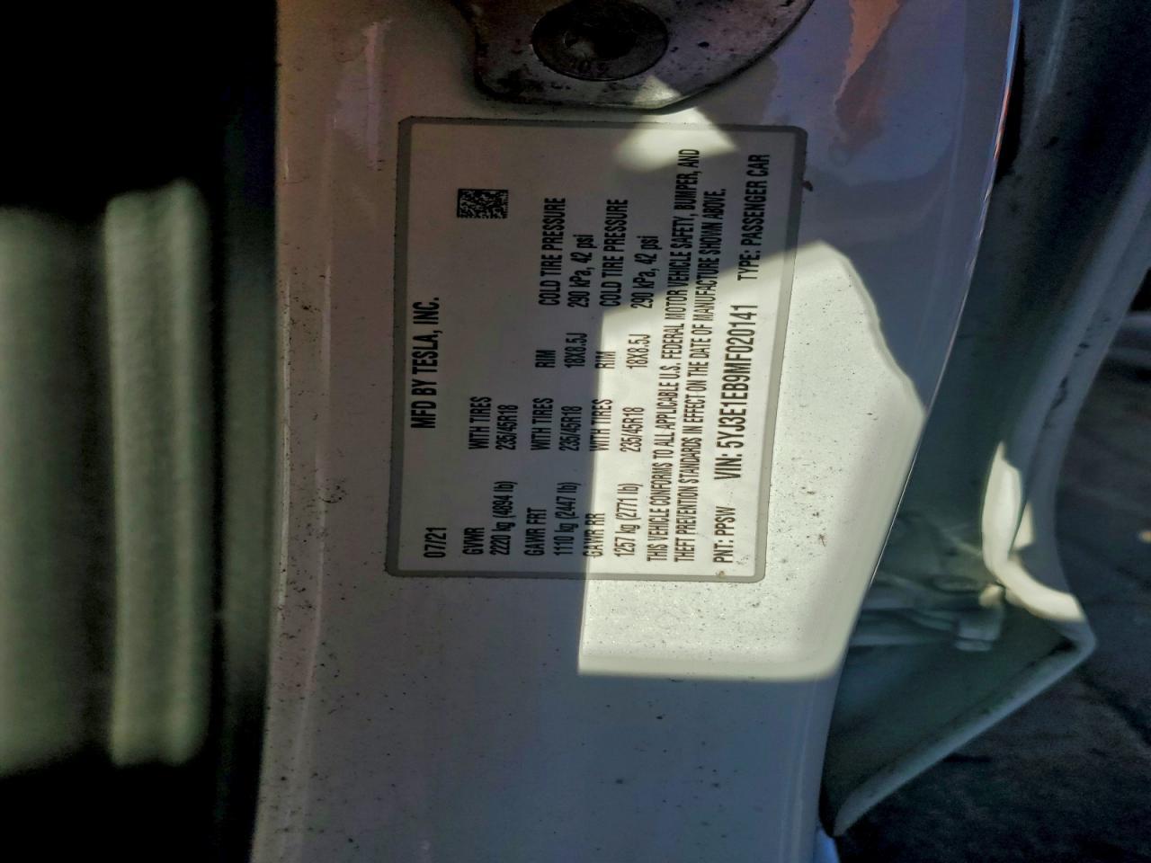 2021 TESLA MODEL 3