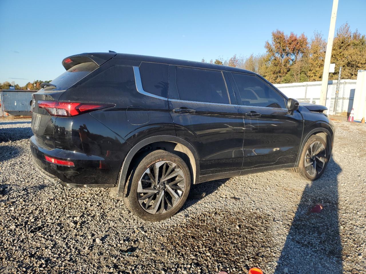 2022 MITSUBISHI outlander